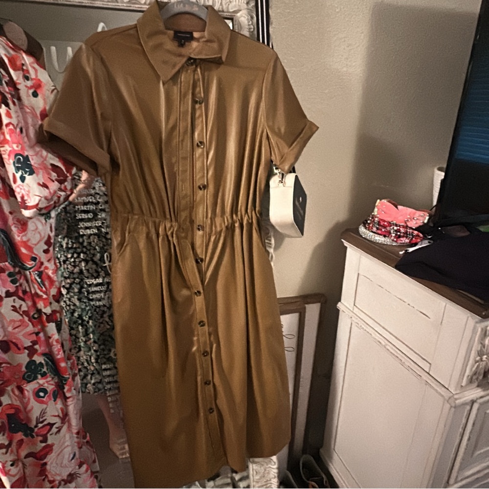 Who What Wear Tan Midi Dress Short Cuffed Sleeves
